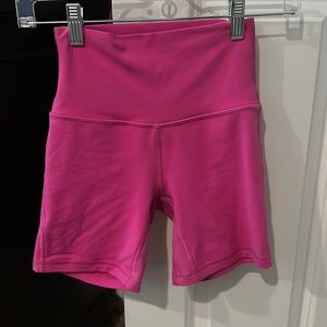 Sonic Pink Lululemon Align shorts 6”